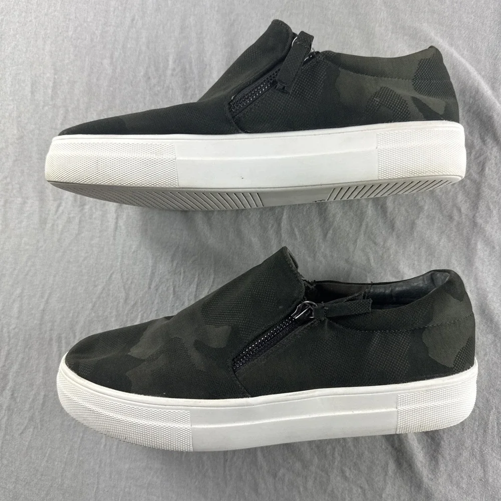 Steve Madden Glaammar Shoes Green Camo Womens 9M Size Zipper Sneakers Casual